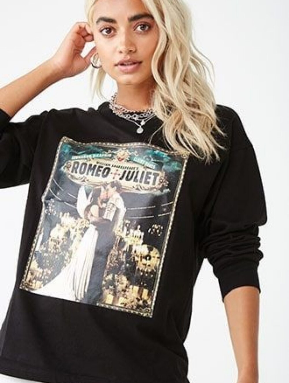 Romeo & Juliet 1996 Film x Forever 21 Long Sleeve Tee